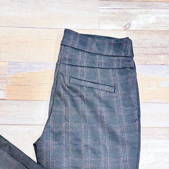 REITMANS Grey Stretch Skinny Pants with Subtle Plaid Pattern | Size 6 * - Picture 3 of 8